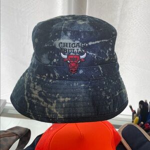 Mitchell & Ness Black and Cream Chicago Bulls Bucket Hat